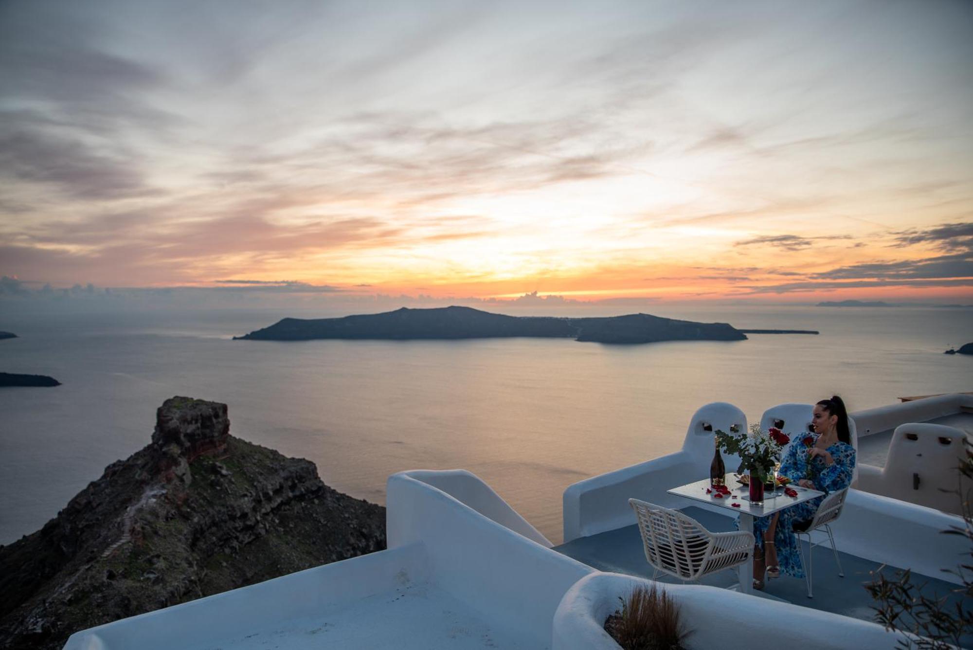 Heavens Edge Hotel Imerovigli  Eksteriør billede